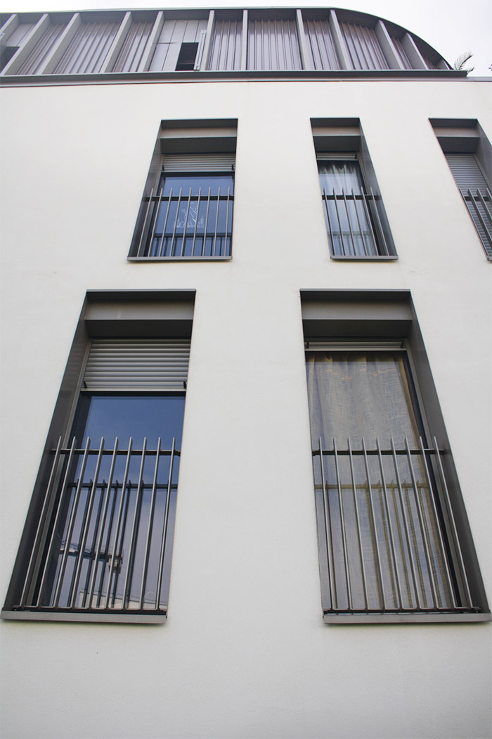 fabricacion_de_barandillas_para_balcones_y_cierres_para_ventanas.jpg
